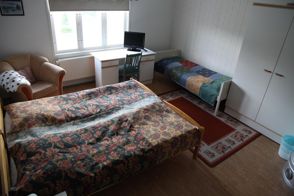 Opintola Bed & Breakfast Norinkylä Quarto foto